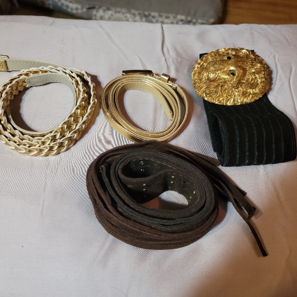 SET OF 4 BELTS: 2 GOLD, LEATHER FRINGE & LION BUCKLE- MUST SEE - Picture 9 of 9